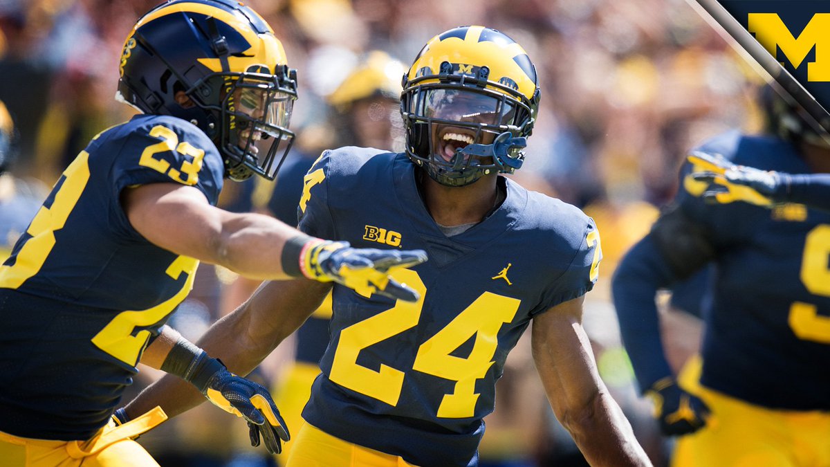 UMichFootball's tweet photo. 2-0. 

#GoBlue https://t.co/2KV2sY9EKu