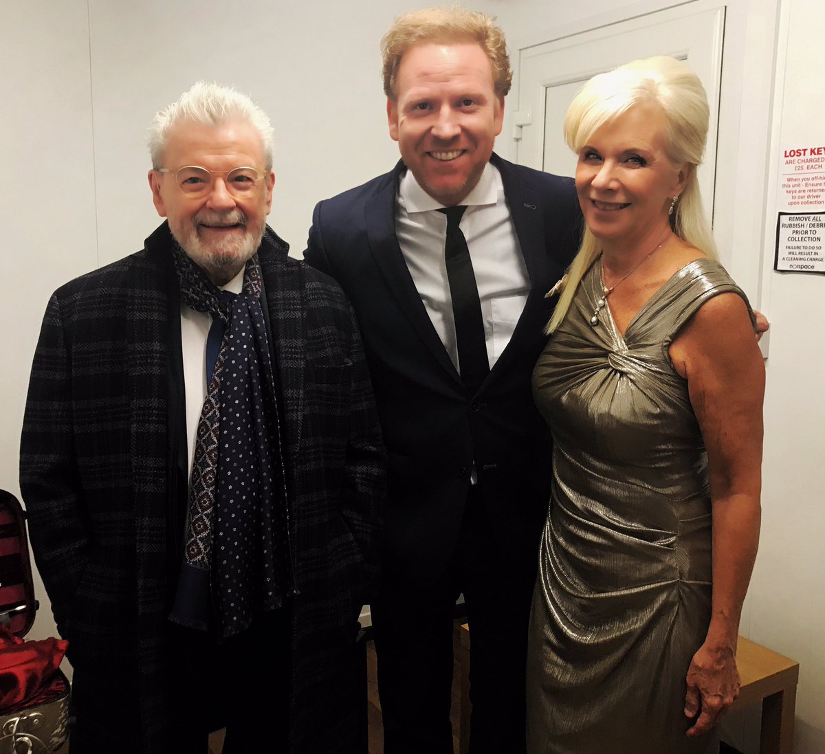 Last Night of the Proms in real style, with @Sir_J_Galway  and <a href="/LadyGalwayFlute/">Lady Jeanne Galway</a> Thanks to <a href="/BBCnireland/">BBC Northern Ireland</a> <a href="/bbcradioulster/">BBC Radio Ulster</a>  <a href="/NationalTrustNI/">National Trust NI</a>
