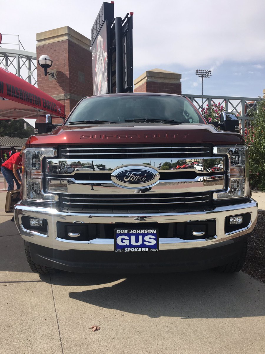 BGCSpokane's tweet photo. @GusJohnsonFord Perfect Punt Contest coming up next! #BORNGREAT https://t.co/tAT6ueLctc