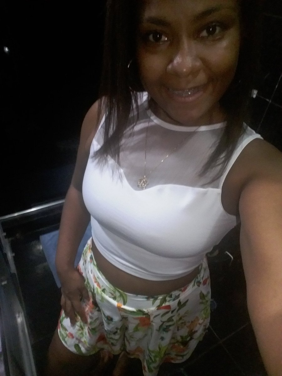 Diana_Marrenta's tweet photo. Loucura é deixar de viver, por medo do que as pessoas vão falar..... 💋
#tofeliz #nadameabala #eumeamo #2beijos #aturabb! https://t.co/iqhZai0VBc