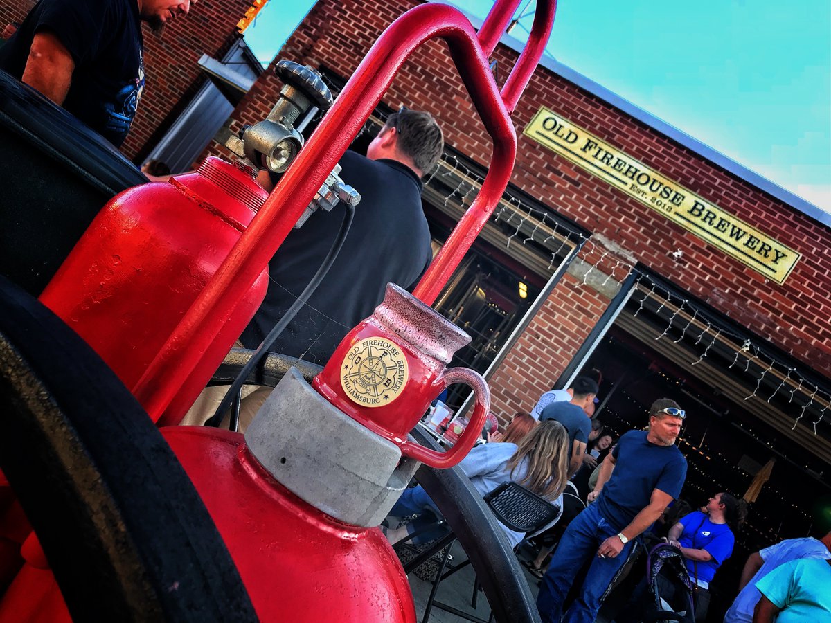 You’ve got multiple breweries opening- who knows how many tap takeovers and pint nights- and THIS is exactly where I should be. <a href="/OFBrewing/">OldFirehouseBrewery</a>