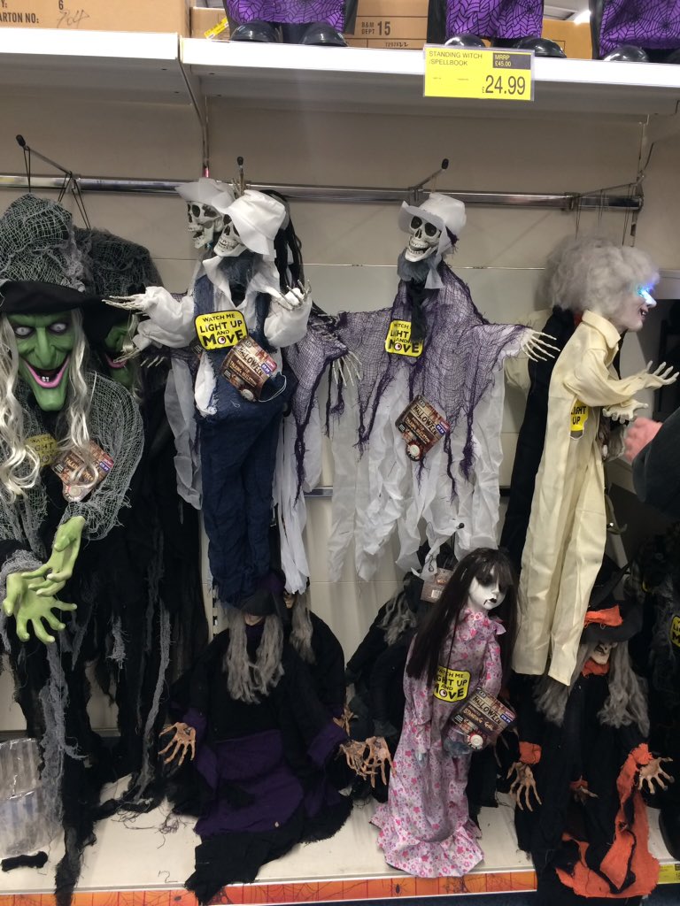 OctoberMONSTER5's tweet photo. Loved these #HalloweenShopping https://t.co/dyJb9XY90k