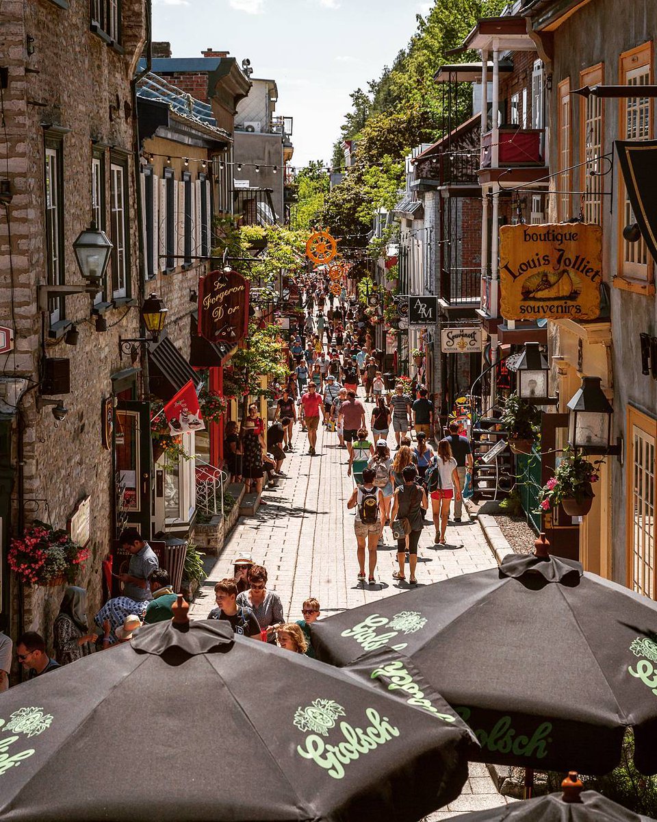 Le Petit Champlain is one of the most charming areas in Quebec City. 📷: <a href="/ManuCoveney/">Emmanuel Coveney</a>  📍: <a href="/quebecregion/">Destination Québec City</a>  #ExploreCanada