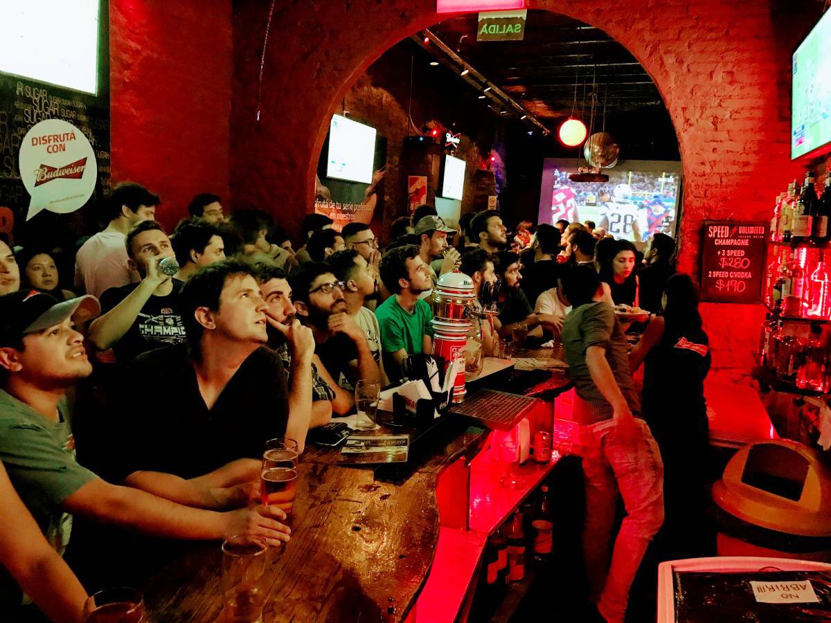 SugarBarBA's tweet photo. #NFL Sunday, Week 1 - Games start 2pm @ Sugar! Get your NFL on every Sunday with all the games you want. #NFLatSugar https://t.co/SzTumewYHp