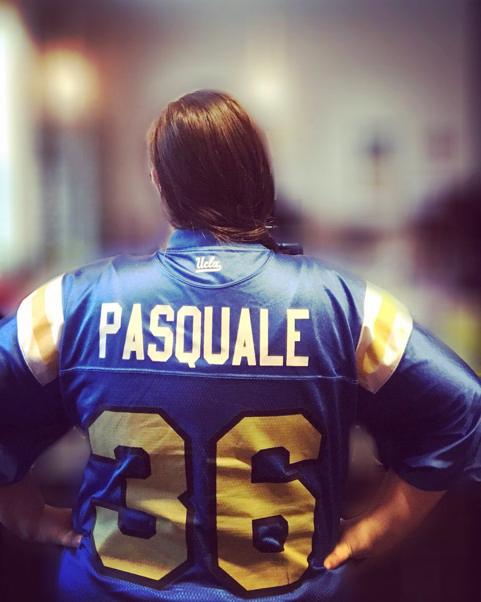 Camilla_33's tweet photo. Never Forgotten. #LiveLikeNick #LiveLikePac 💙💛🐻🏈 https://t.co/HAFF0FrAjH
