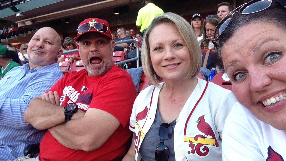 MrsRigdon's tweet image. ~@Cardinals game with this crew! #Family #MissingE @emsraea @TripleA_16 @RonRigdon