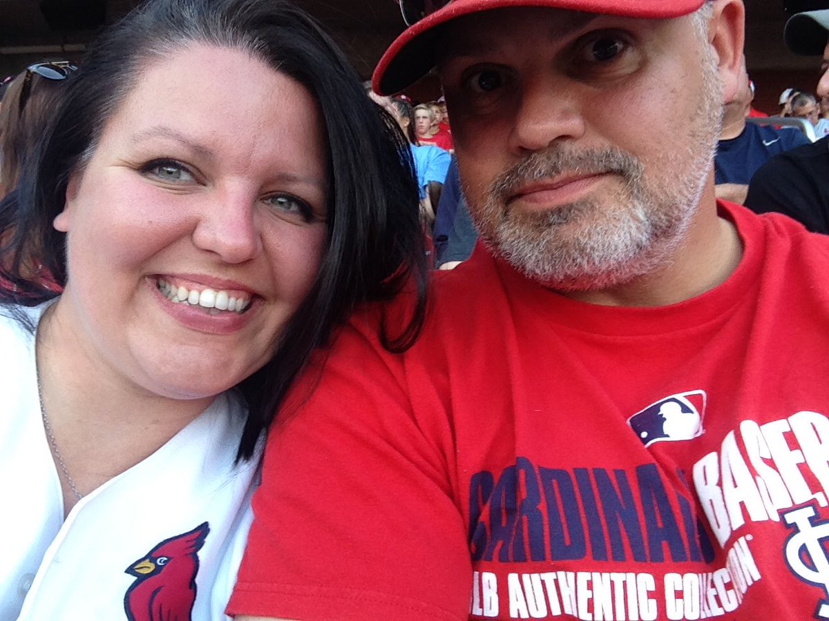 MrsRigdon's tweet image. ~@Cardinals game with this crew! #Family #MissingE @emsraea @TripleA_16 @RonRigdon