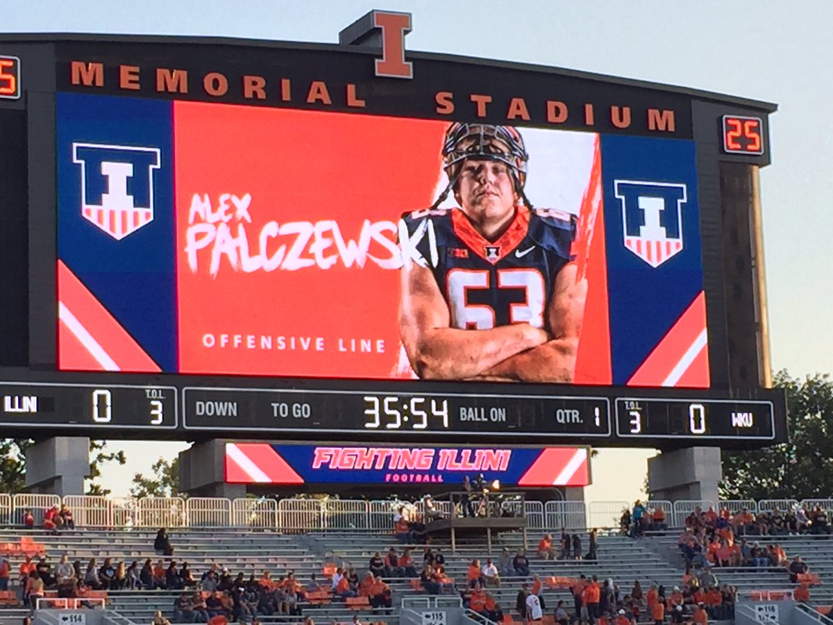 TimBeishir's tweet image. The courage to trust &amp;amp; to fight thru adversity can do amazing things Proud of you @PalczewskiAlex #StepAndStayOnTrack #WAO @PHSKnightsFBall