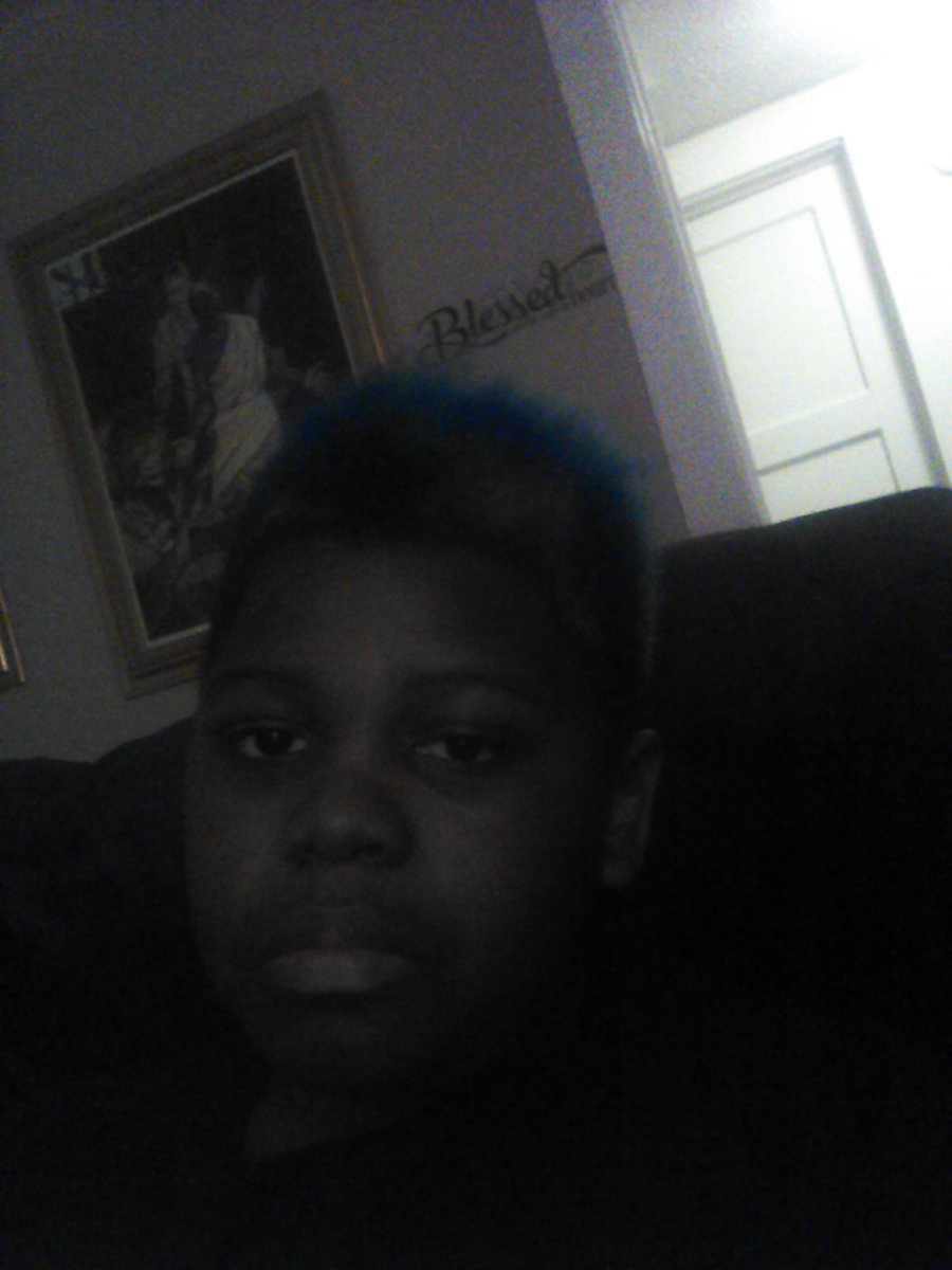 SubThadd's tweet image. Look at my hair