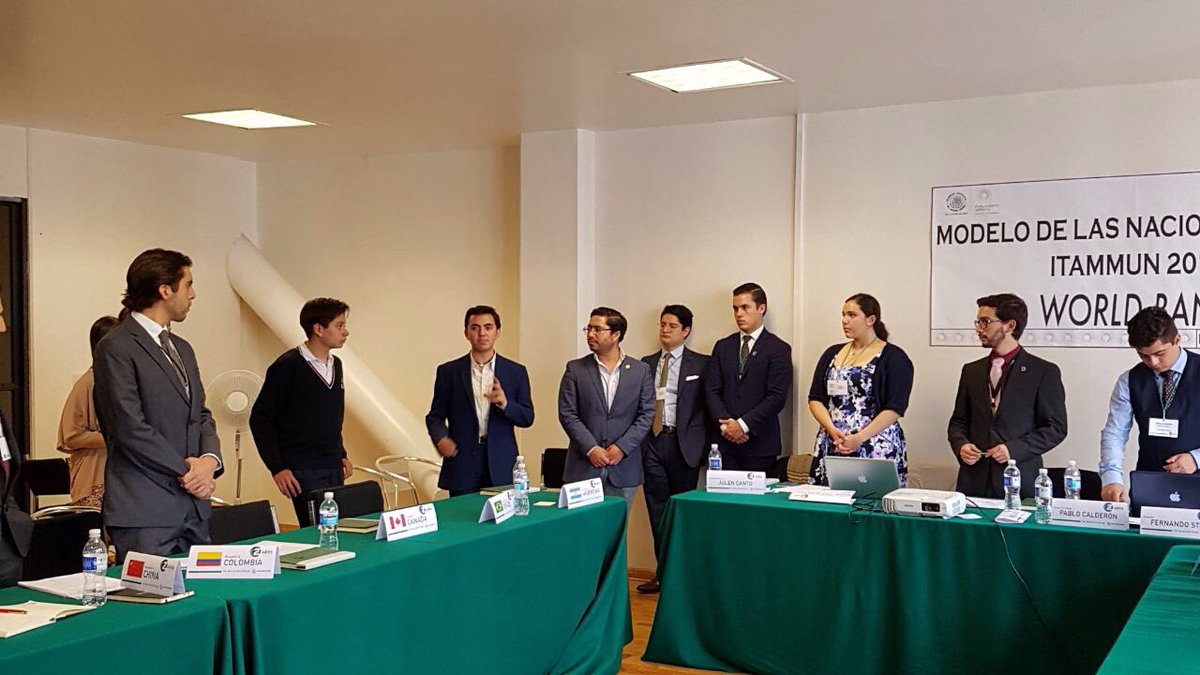 moisabanero's tweet photo. ¡Un gusto haber colaborado en la XX edición del #ITAMMUN 2017! Gracias por el apoyo Dip. @ernesto0409. https://t.co/HULKNDtDJL