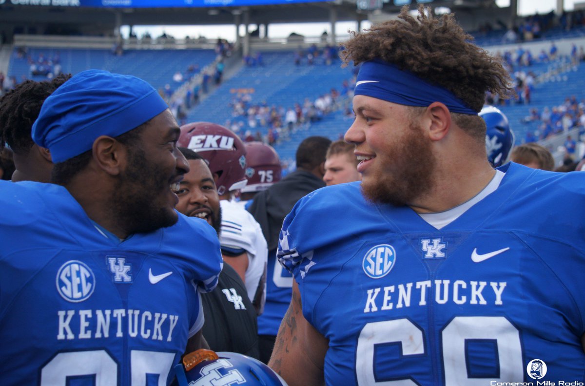 andrewbishup's tweet photo. I'd love to have the #BBN caption this one of Denzil Ware and Matt Elam. #BBN #DenzilWare #MattElam
https://t.co/Px7YoVy0Lv https://t.co/fdgZC3vSTG