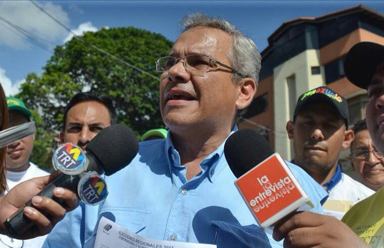 tu_frase's tweet photo. Datanálisis: Miguel Ángel Rodríguez es el favorito para gobernador en Táchira ... https://t.co/smQG89sTia