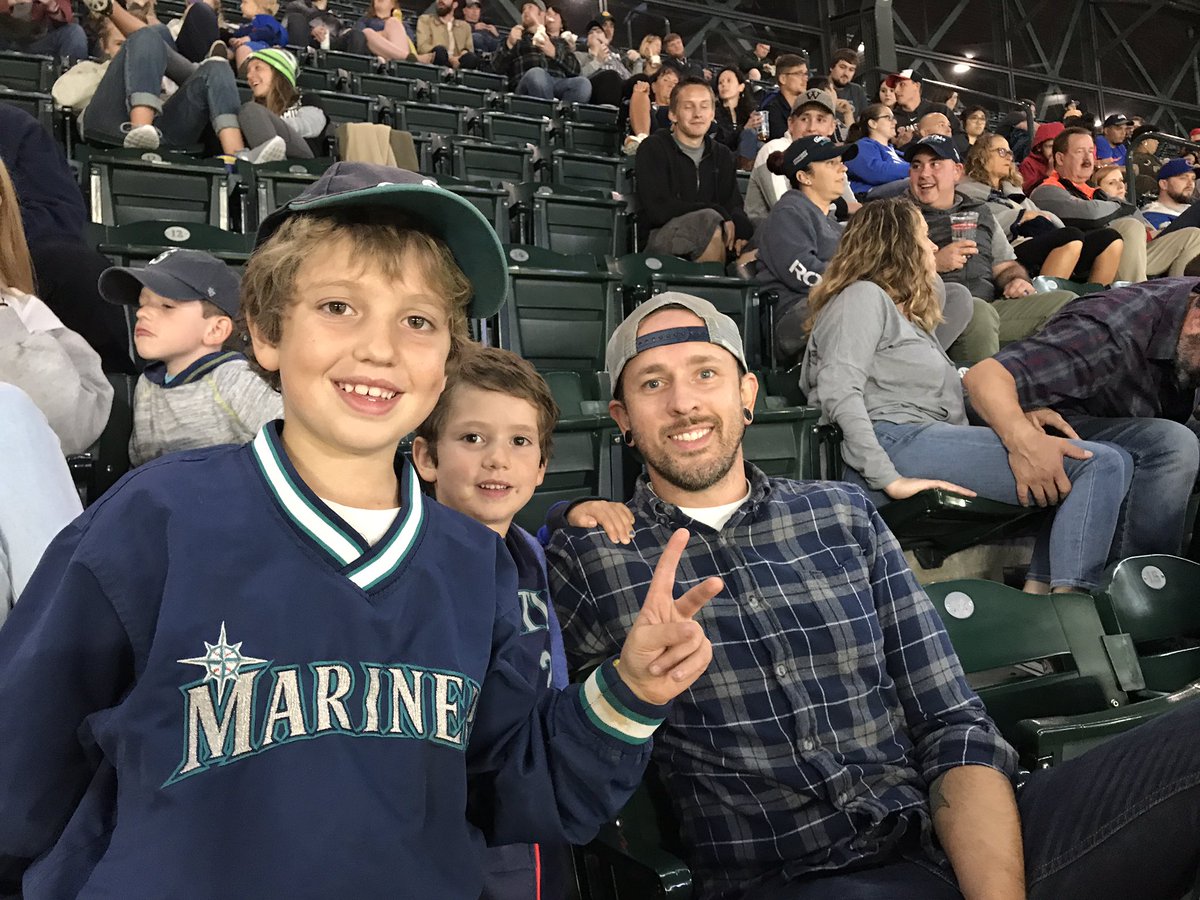 Matthew Lawrence tweet media