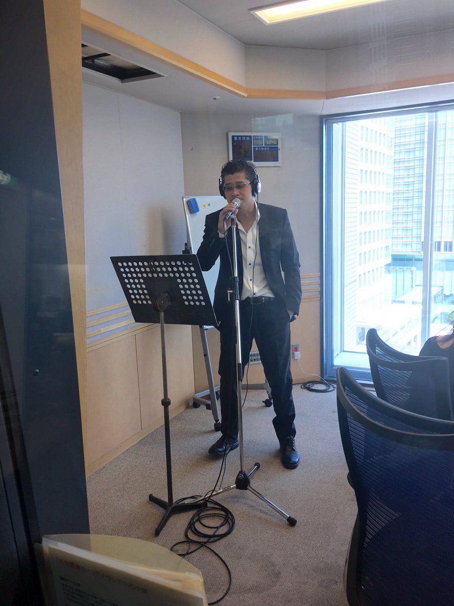 小山剛志 生歌歌ってる時に隠し撮りされたが 完全にあっち系の人がスナックで歌ってる感 笑 Kimimachi