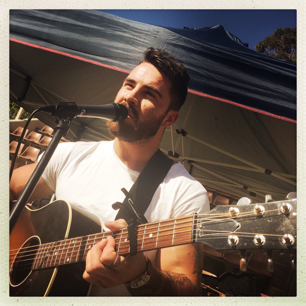pamperedparents's tweet photo. Loving the sound of @timconlonmusic here at @rmhwestmead #TheVoiceAU  Plucking the Pick to help #PickUpTheTab ☺️🎼❤️ https://t.co/lAOdfGinBF