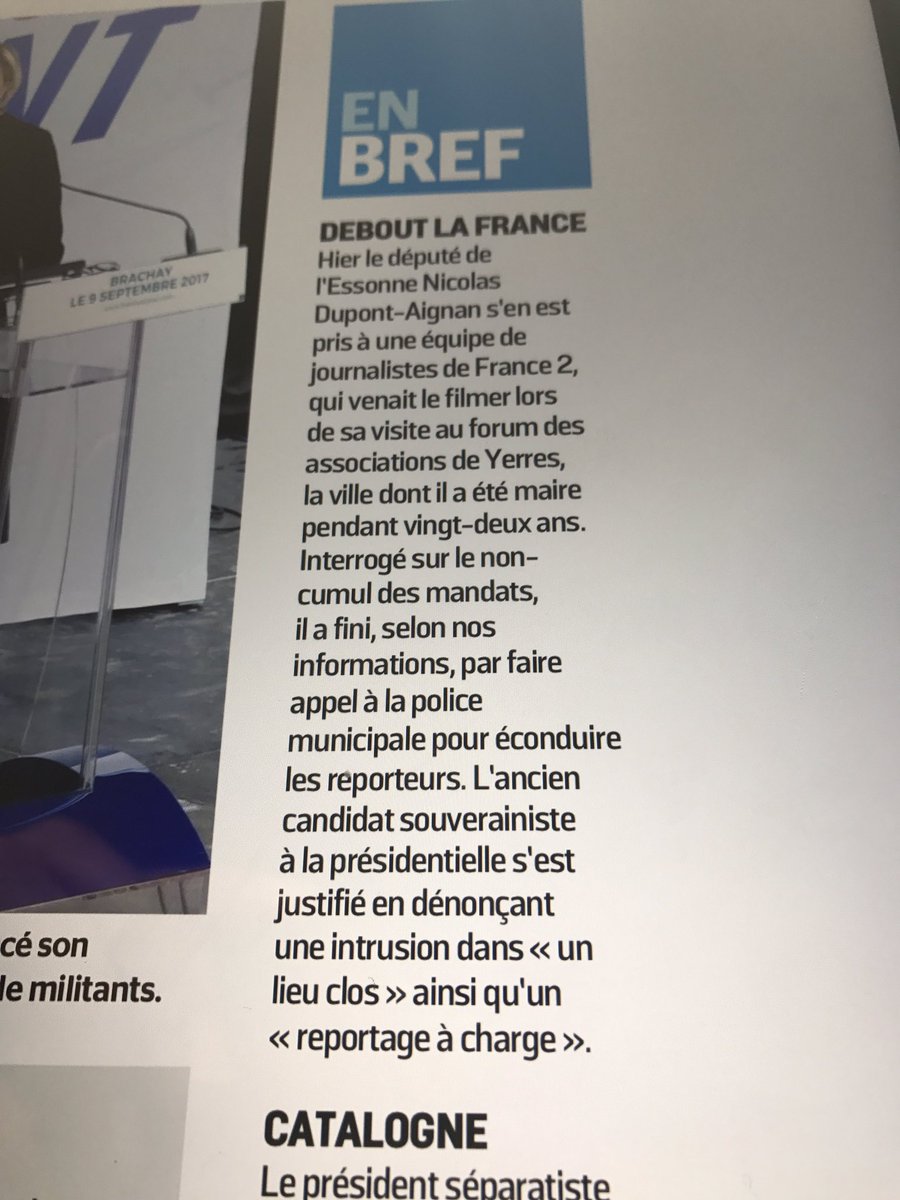 jmaphatie's tweet photo. Des journalistes te dérangent? Fait comme @dupontaignan appelle la police https://t.co/Krj80D3OW7