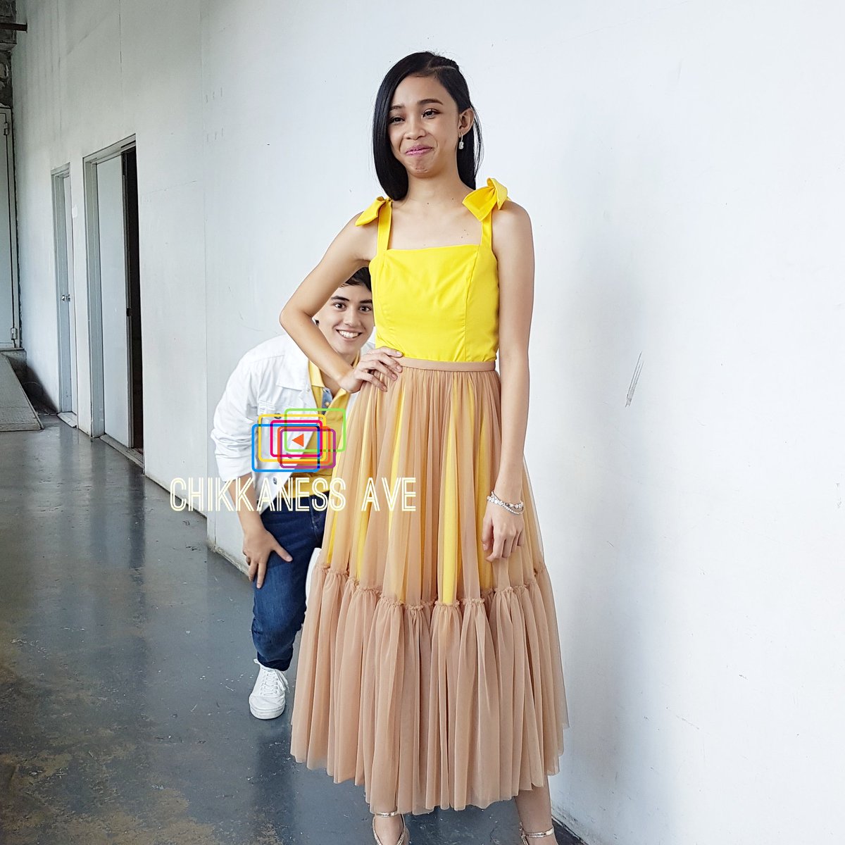 ChikkanessAve's tweet photo. Grabeee super kulit ng #MayWard hahaha #ASAPRaintastic https://t.co/cOJa8PcEvd