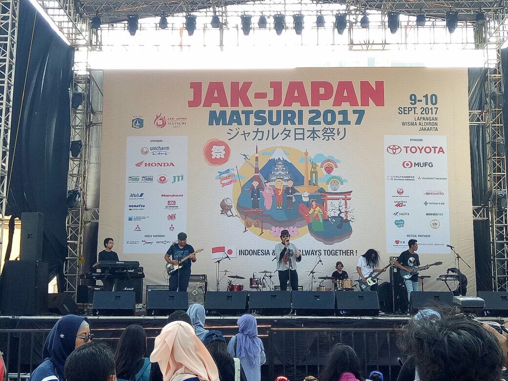 Sedikit keriaan <a href="/JakJapanMatsuri/">Jak - Japan ❤️ Memecoin</a> 2017.

Terima kasih yang telah meramaikan.
Terima kasih wota enerjik.
Terima kasih "penonton Payung Teduh"