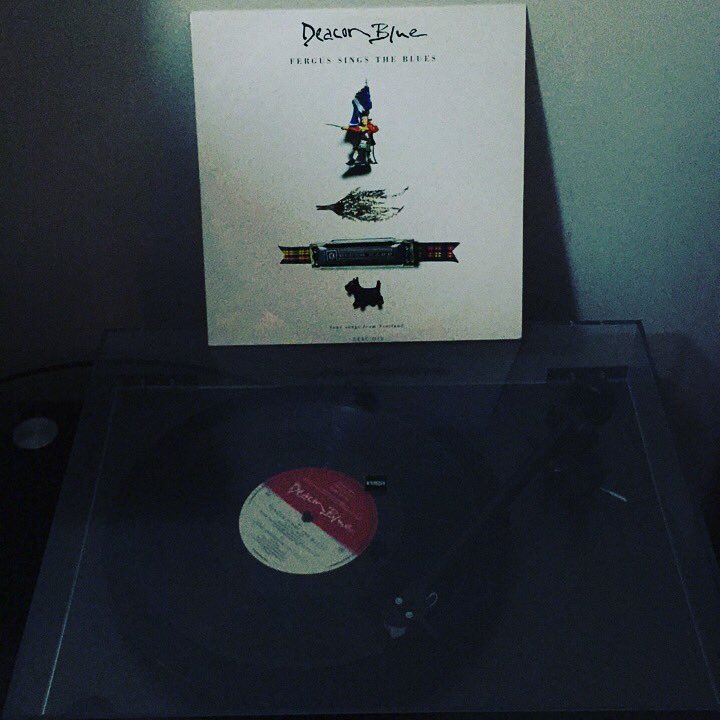 Now listening to #DeaconBlue #fergussingstheblues #vinyl #eighties