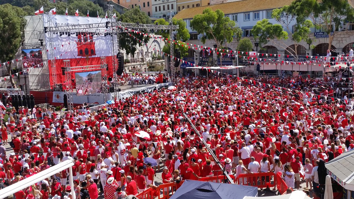 Chief Minister Fabian Picardo thanks Theresa May for her 'magnificent message' to #Gibraltar. Sends message of solidarity to Caribbean OTs.