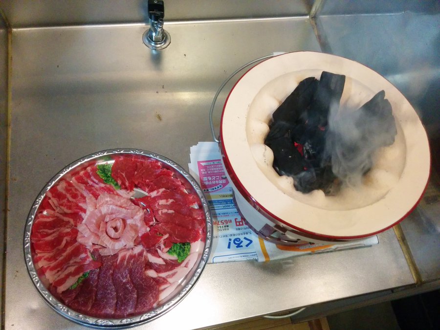 七輪で自宅炭火焼肉する オタクブログはじめました