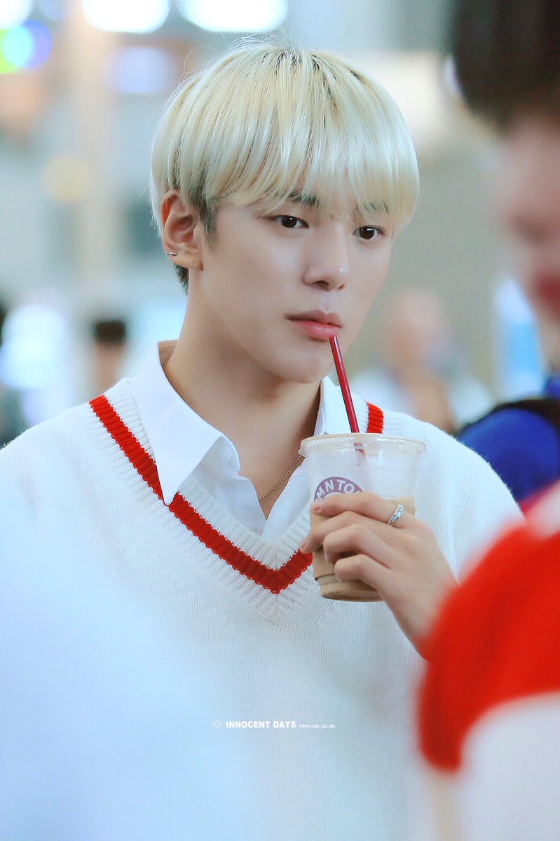 170910 ICN

 #MONSTA_X #MINHYUK #민혁  
<a href="/OfficialMonstaX/">몬스타엑스_MONSTA X</a>