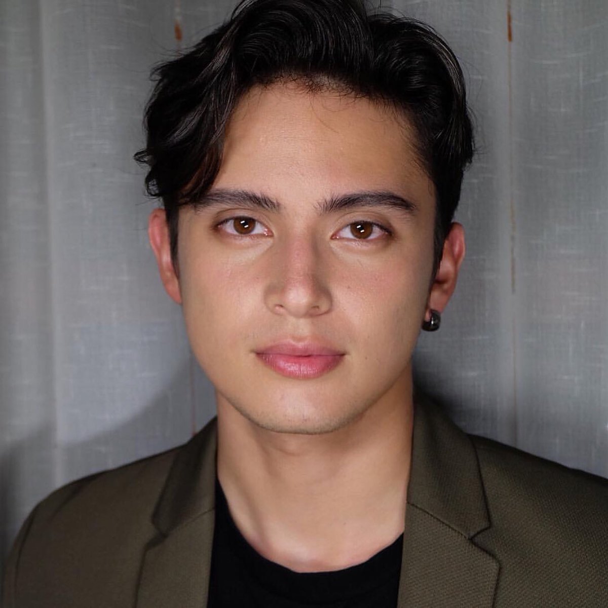 JamesReidPH's tweet photo. Define handsome. ❤️ https://t.co/eF2ky2xndP