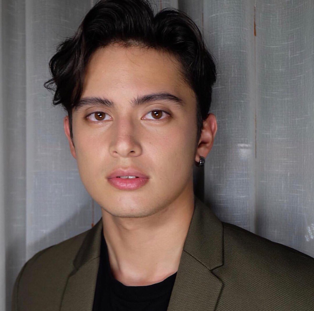 JamesReidPH's tweet photo. Define handsome. ❤️ https://t.co/eF2ky2xndP