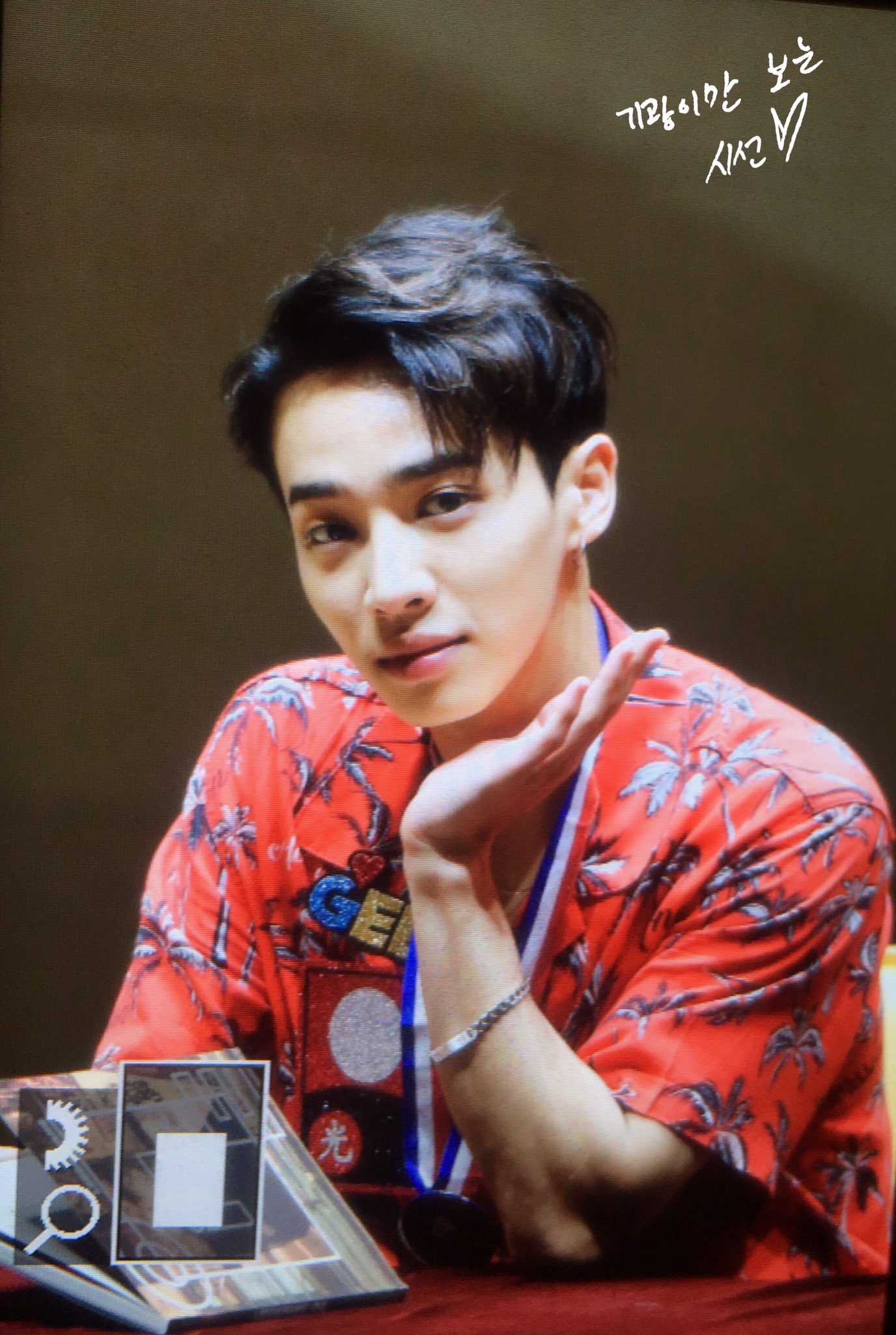 DJWI8jvVYAAd5fS.jpg:large