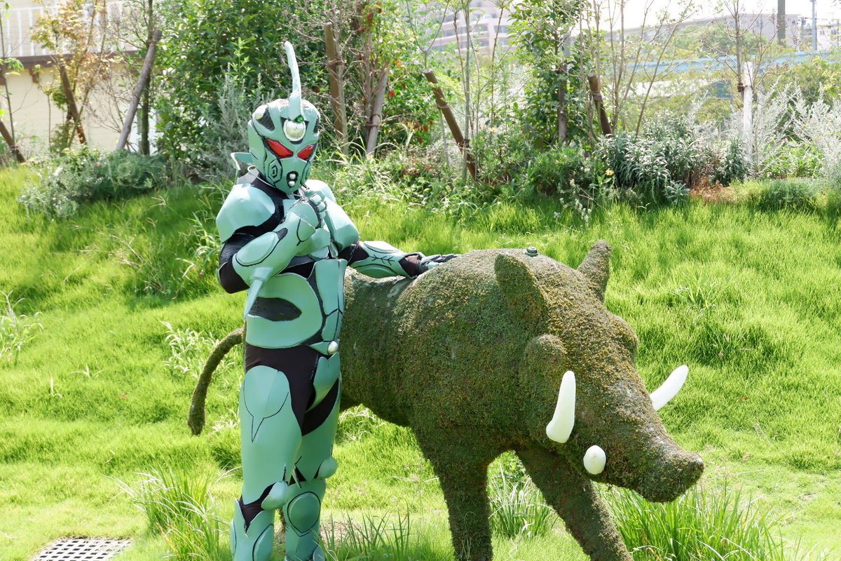 トミガシラ 停滞無期延長 これがゾアノイドプロトタイプかー 色んな動物型の植込みありましたー サイ ゾウ イノシシ キリン クマetc あに花