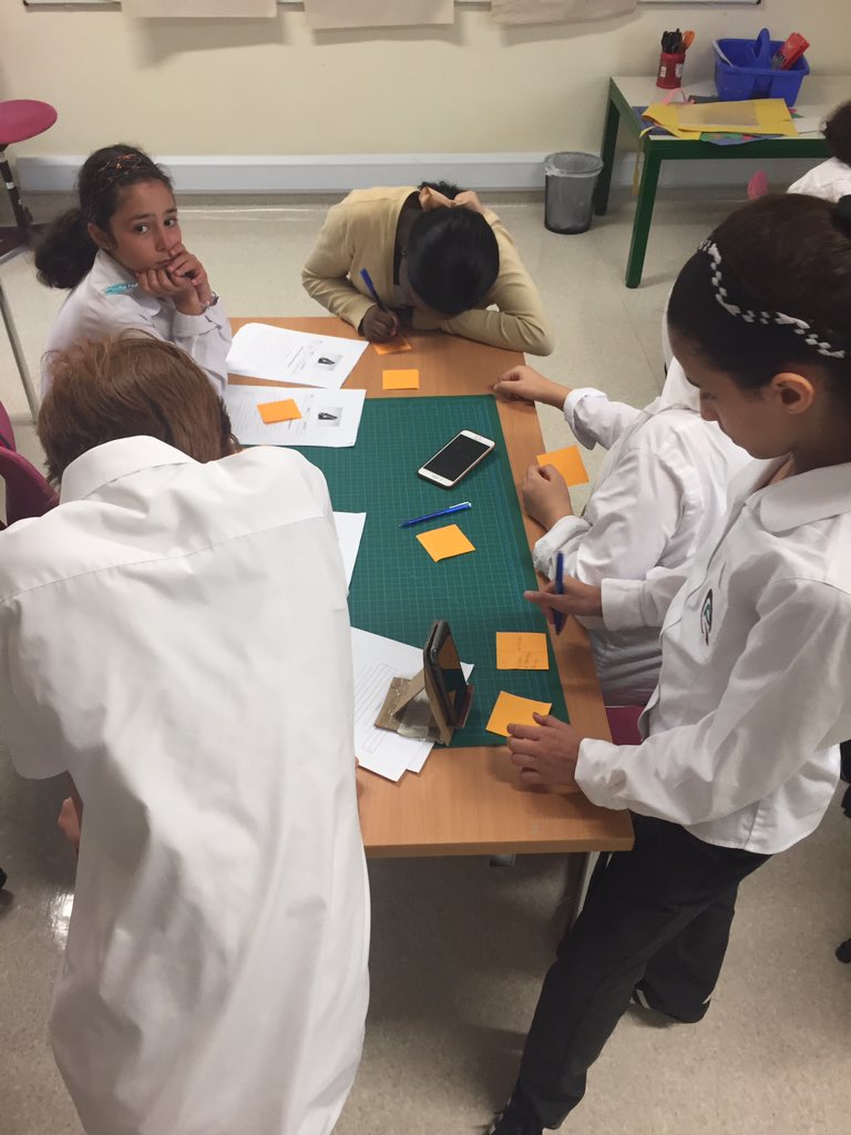 jessejarmanart's tweet photo. Analysis of existing products, G6 #productdesign criteria A. #ibmyp #cardboard #functionaldesign #qasidra #qfschools https://t.co/pvqPX53dki
