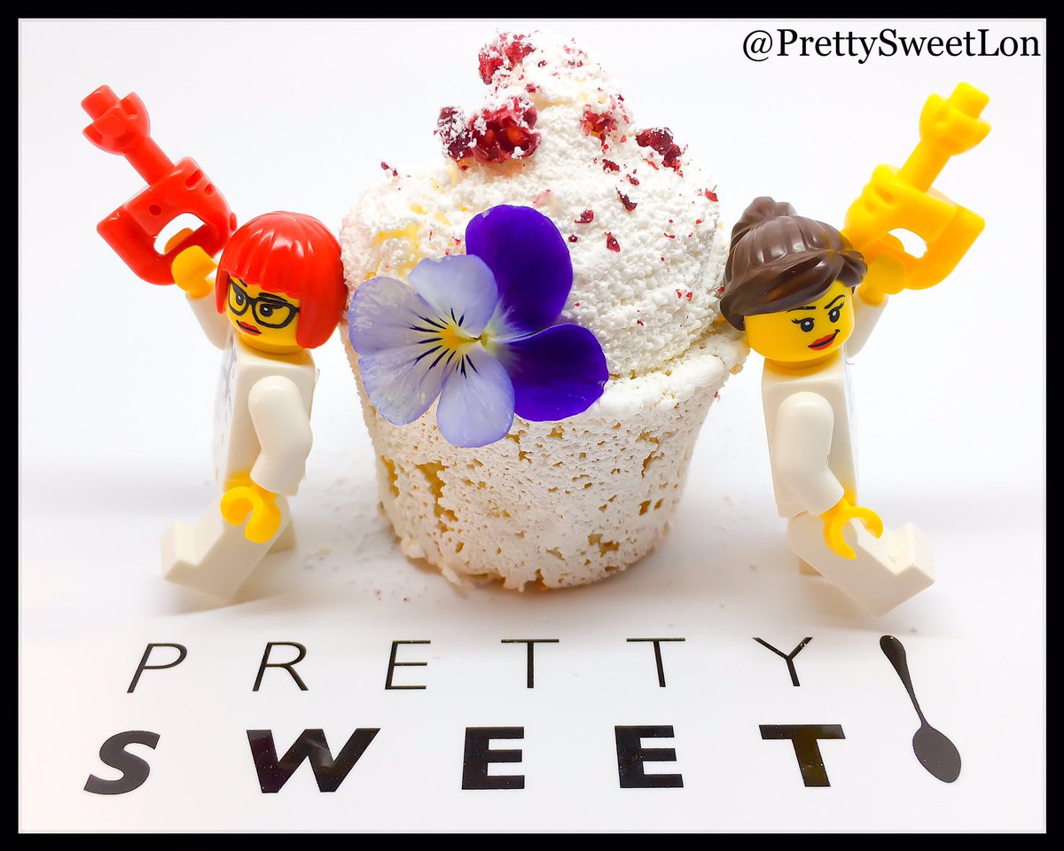 mylegoman (@mylegoman) on Twitter photo Amazing TREATS produced for the <a href="/goodwoodrevival/">Goodwood Revival</a> by <a href="/PrettySweetLon/">Pretty Sweet</a> ..... Cars and Cakes the perfect #weekend Amazing TREATS produced for the <a href="/goodwoodrevival/">Goodwood Revival</a> by <a href="/PrettySweetLon/">Pretty Sweet</a> ..... Cars and Cakes the perfect #weekend