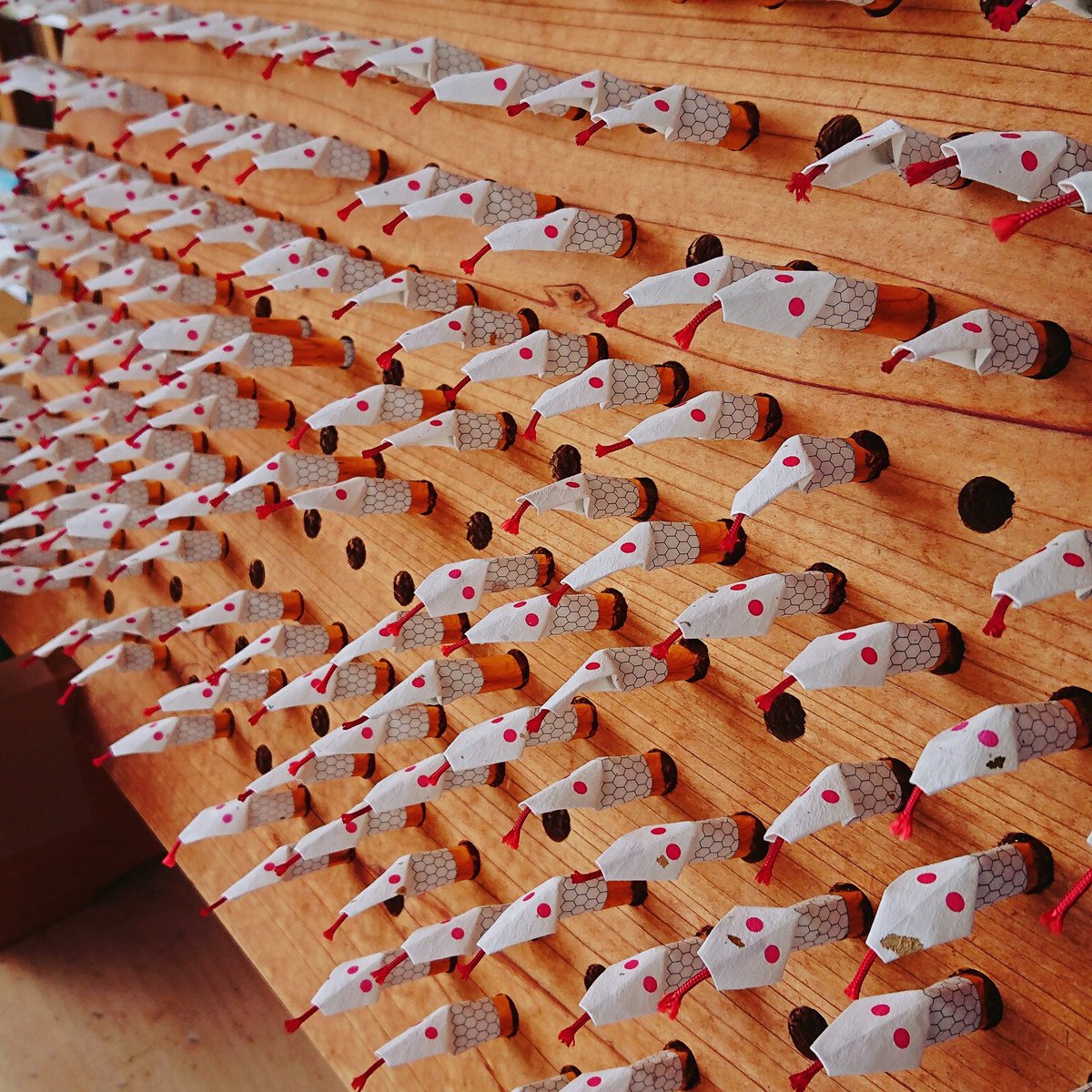 岩國白蛇神社 En Twitter 境内の写真スポット Snsによくアップされているのはしろへびみくじ しろへびさんが穴から顔を出しているのが可愛いですね 岩国白蛇神社 白蛇神社 神社 山口県 岩国市 白蛇 おみくじ