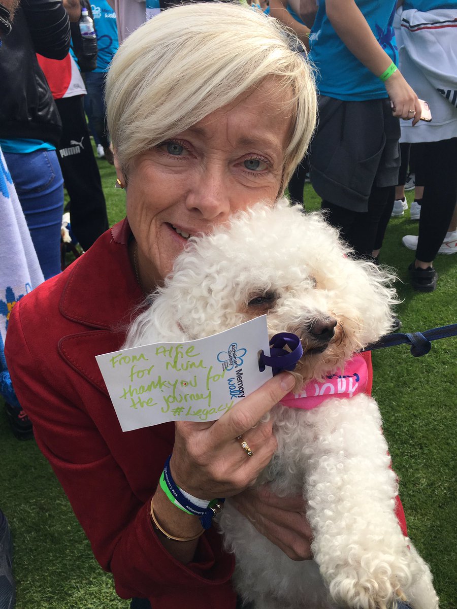 AlfiePatDog's tweet photo. #PinksSocks #MemoryWalk @MuziekGeluk @dementiaboy @RoyLilley https://t.co/UAr9Tbwp7v