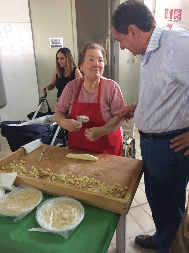 #Barletta tra sapori e tradizioni per una #Disfida tutta da gustare <a href="/pcascella/">Pasquale Cascella</a> <a href="/capcinzia/">Cinzia Caporale  </a> <a href="/VisitBAT/">VisitBAT</a> <a href="/Pugliacom/">PugliaCom</a>