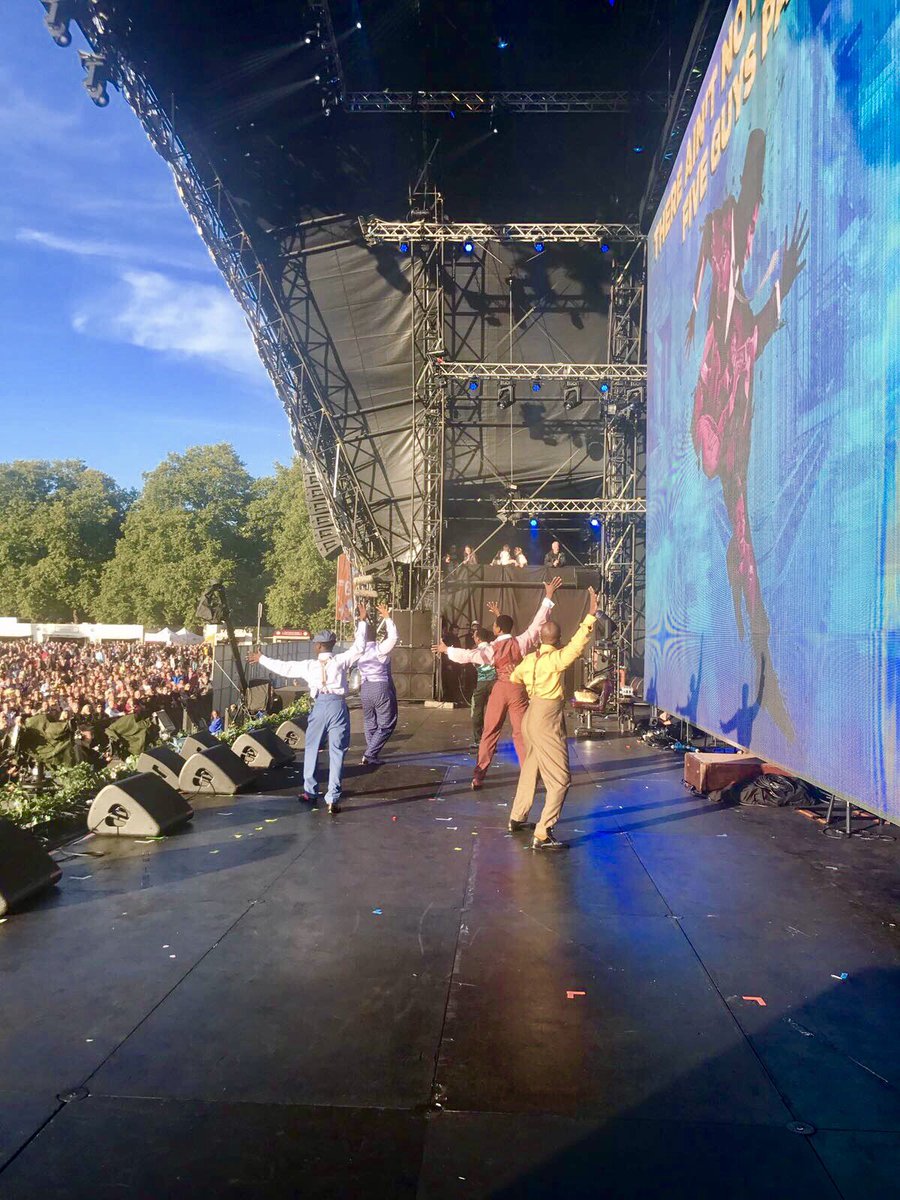 fiveguysmusical's tweet photo. We took the Five Guys party to Proms in the Park yesterday and had a swell time. #FGNM #promsinthepark #Proms https://t.co/eTnjK1qeCL