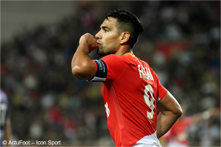 ActuFoot_'s tweet photo. Meilleurs buteurs des 5 grands championnats :

CAVANI🇺🇾 &amp; FALCAO🇨🇴 : 7⚽️
MESSI🇦🇷 : 5⚽️
DYBALA🇦🇷 : 5⚽️
LUKAKU🇧🇪 : 4⚽️
FINNBOGASON🇮🇸 : 4⚽️ https://t.co/1HZmfT5m0v
