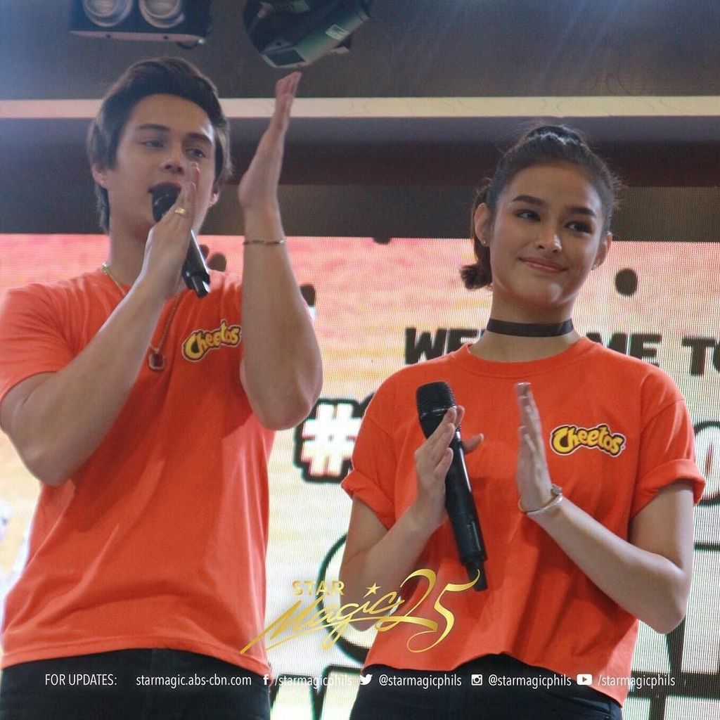 starmagicphils's tweet image. Enrique and Liza at the #CheetosLookALike Grand Winner Party! #LizQuen ift.tt/2vXDP6n