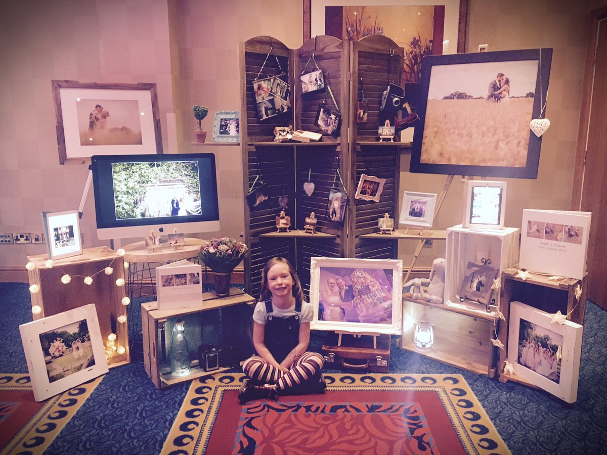 shellbells37's tweet image. Wedding fair season has started mini helper is excited @SarovaHotels thank you to @CaptivatingE