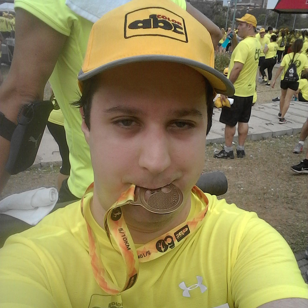 juampamillenium's tweet photo. Yo también llegué a la meta de los 10 km #CorridaABC https://t.co/UsH3OL8lVv