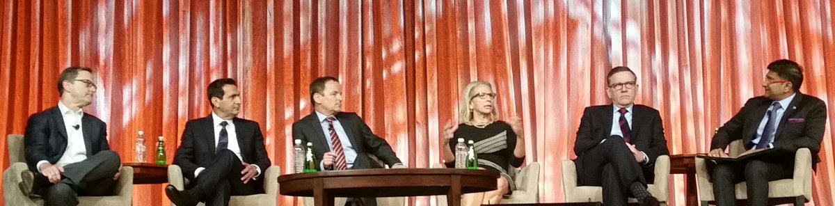 NileshPhillips's tweet photo. Closing out @GroceryMakers #GMAForum w panel @NestleUSA @Clorox @Hersheys @KraftHeinzCo ReileyFoods https://t.co/ZRNOKS8Jn7