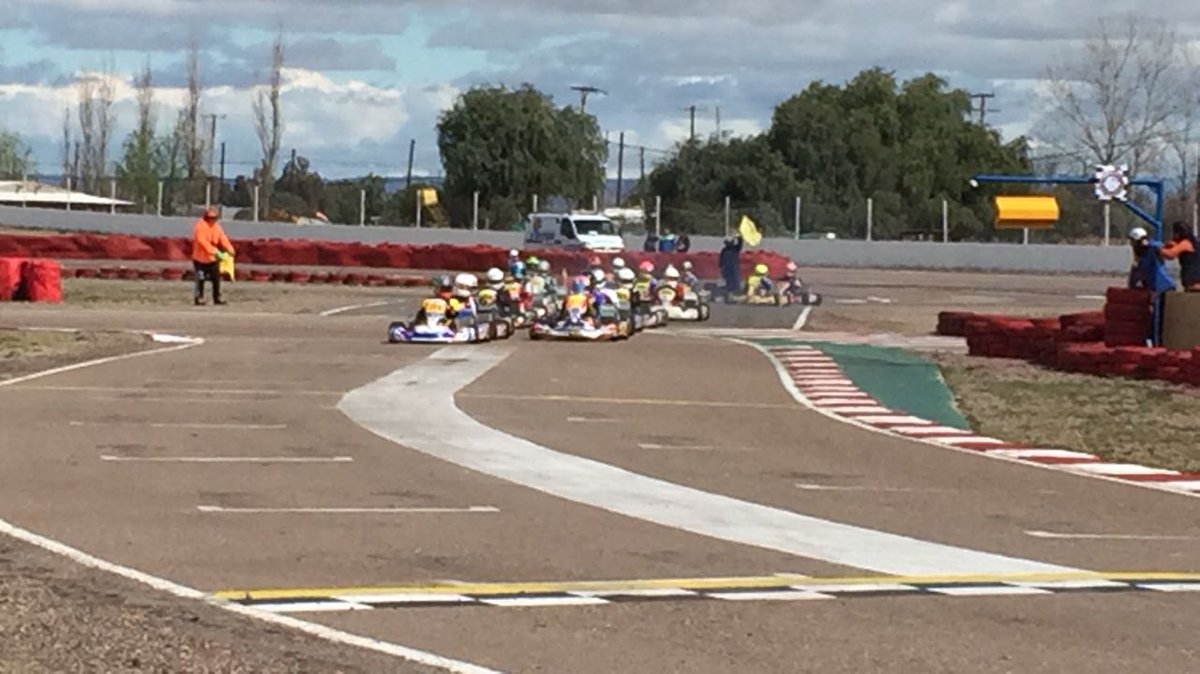 argentinodekart's tweet image. #Ahora Vuelta Previa para la  #PreFinal #Argentinodekart  #ProamSeries #Mendoza