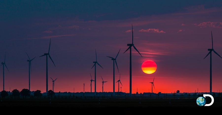 DiscoveryLA's tweet photo. ¿Sabías que molinos de viento similares a los que hoy generan energía sustentable se usan hace más de dos mil años? #DNews https://t.co/UKBVXhDvvl