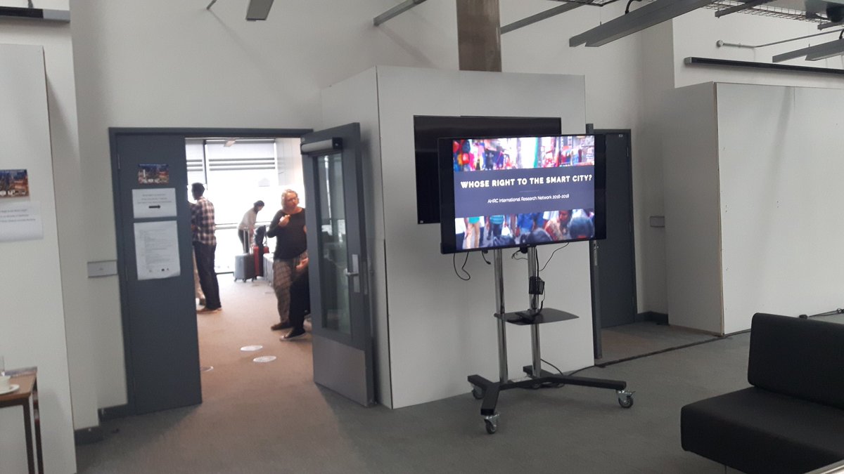 WildScreens's tweet image. @WhoseSmartCity #opendataworkshop afternoon session w/ hands on session on processing data w/ #grasshoper