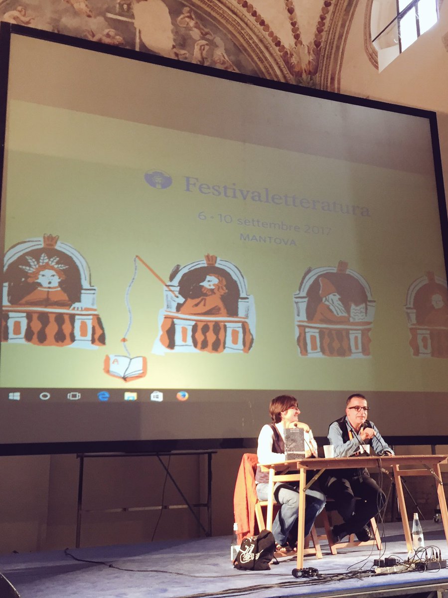ritacotilla's tweet photo. Non è difficile dire addio, ma dirSI addio. Il mio è un romanzo di saluti. #MarcelloFois #FestLet2017 @festletteratura https://t.co/5LuybinSUf