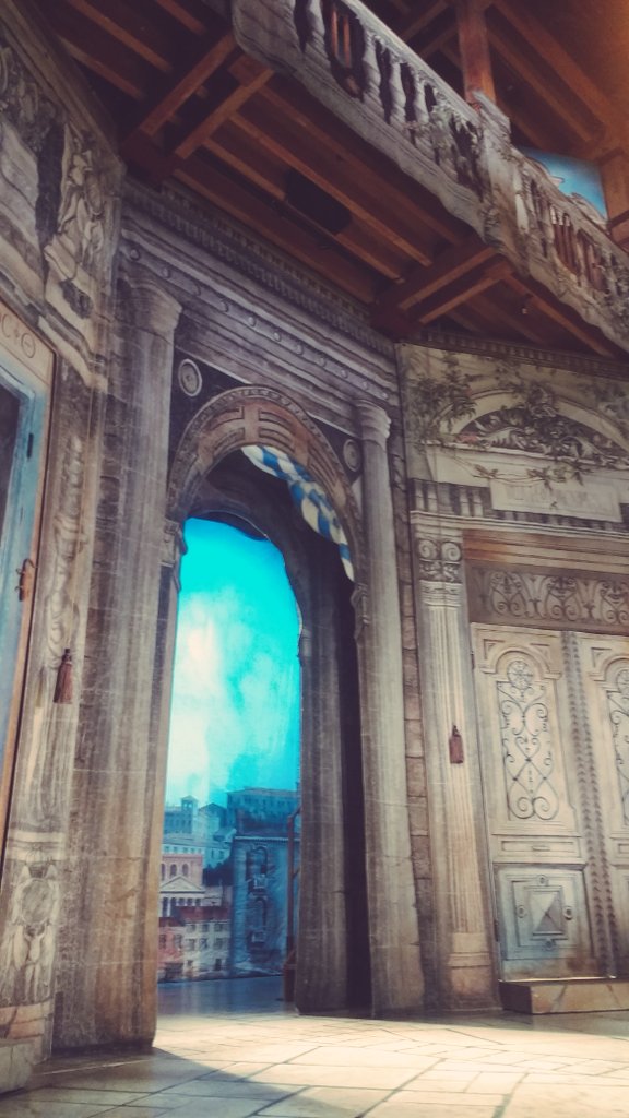 impossibella_'s tweet photo. Was there ever a prettier set? ππ #RSCViceVersa @TheRSC https://t.co/FbPGUTDJ6f