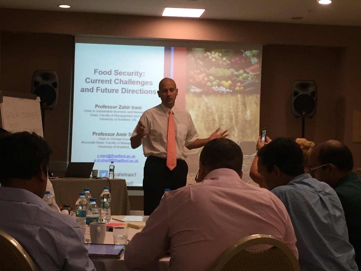 SankarSivarajah's tweet photo. Keynote on food security by @ZahirIrani1 #leafd #newtonfund #humanitarianworkshop #turkey https://t.co/q54KHBxq5Z