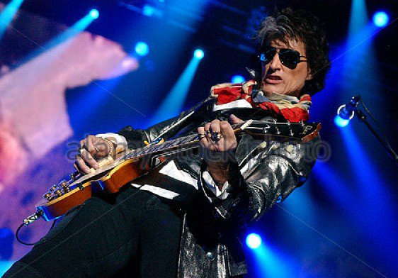 Happy Birthday to the eternal rocker, Joe Perry!!     