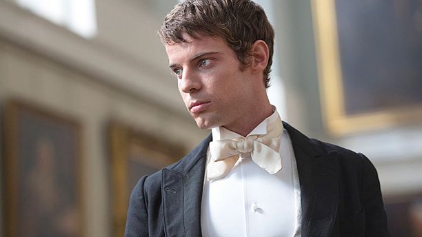 Happy birthday Harry Treadaway  