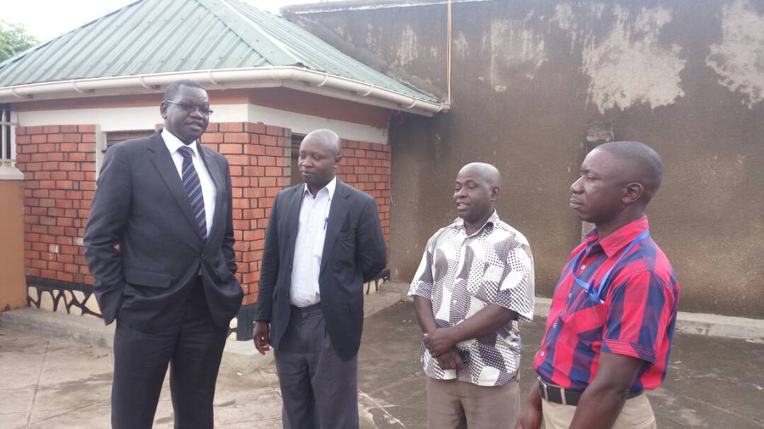 PatrickAmuriat's tweet photo. Chairman Matte of Kasese welcomes us ahead of the Kasese @FDCOfficial1 delegates meeting with #TeamPOA today. #POA17 #VotePOA https://t.co/Uqrtkrm3Vf